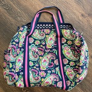 Vera Bradley Duffel Bag. No stains very nice